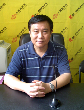河南师范大学2009年研招主任访谈